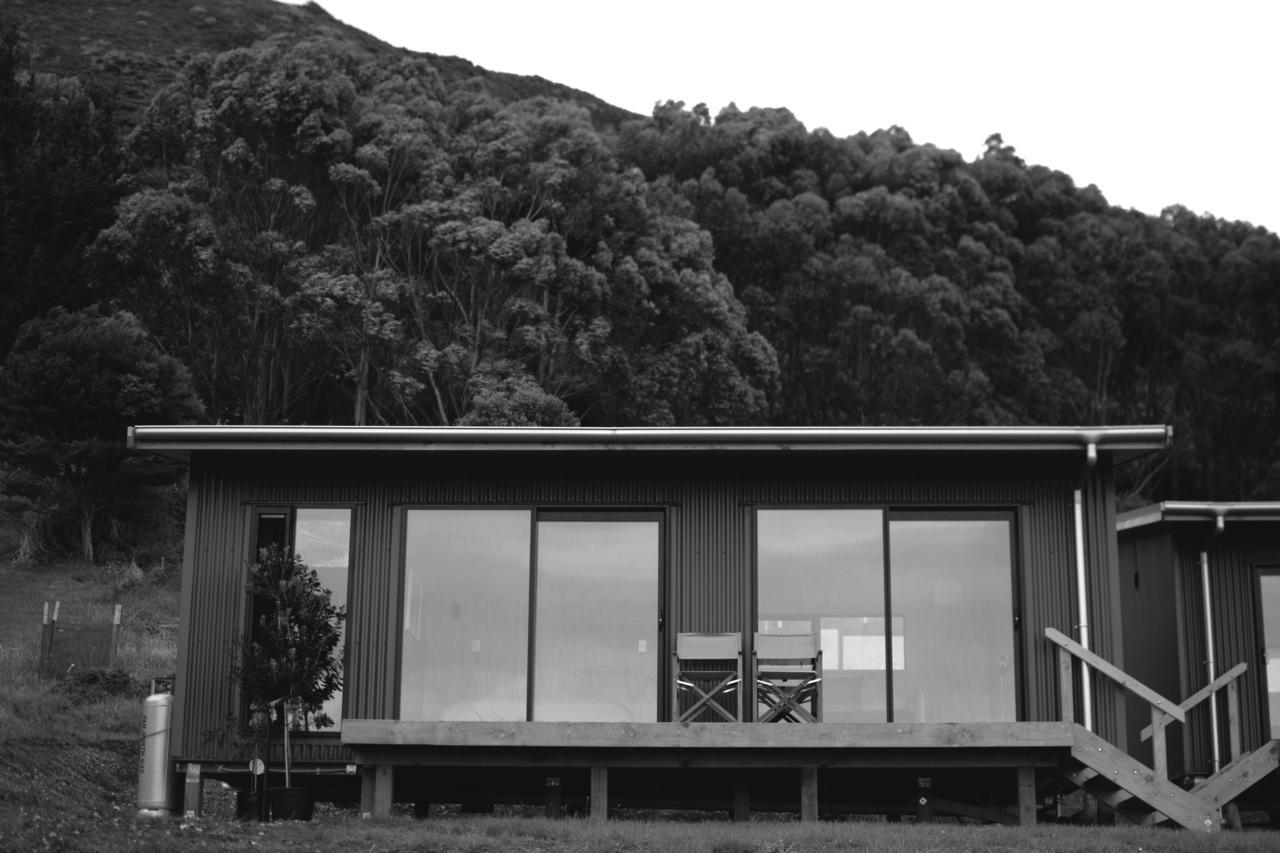 Bed and Breakfast The Huts Ahipara Exterior foto